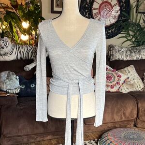 Danskin gray open back wrap yoga top size S